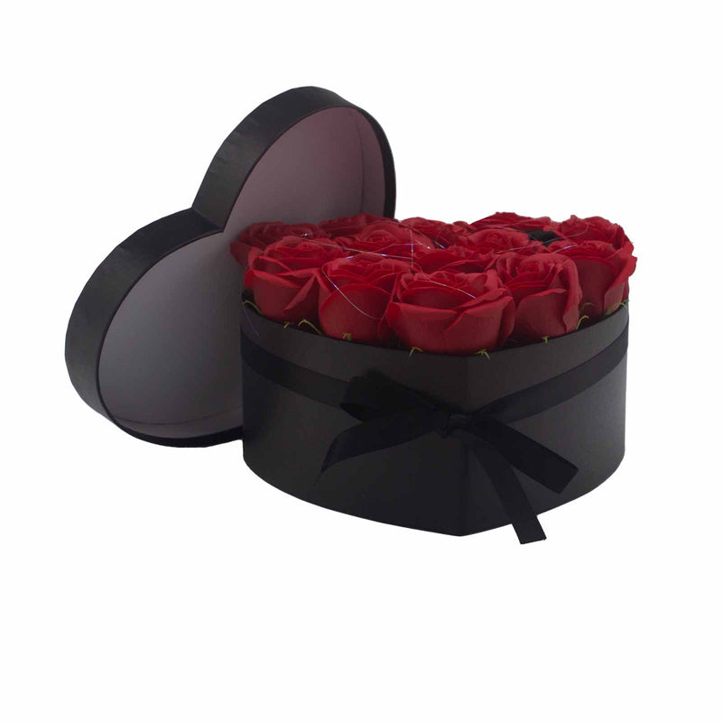 Zeep Bloemen Cadeau Set - 13 Rode Rozen - Hartvorm