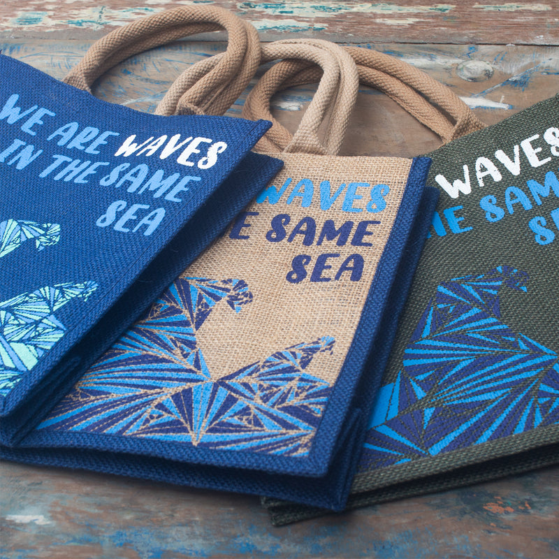 Jute Tas met Print - We are Waves - Blauw